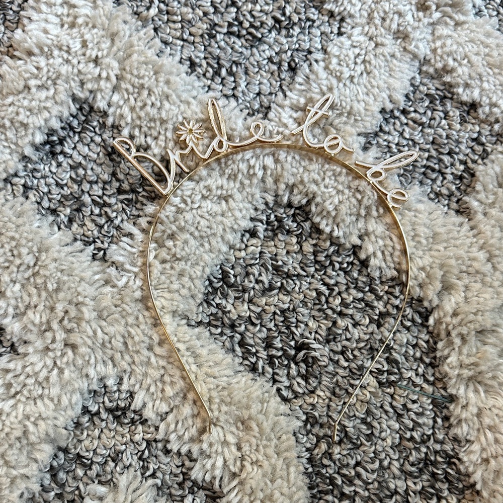 Gold 'Bride to Be' Headband